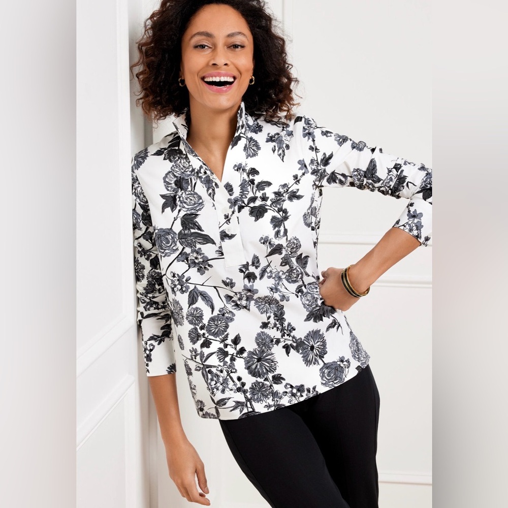 Talbots Non Iron Brushed Poppy Like New Black and White Floral Button Down Shirt